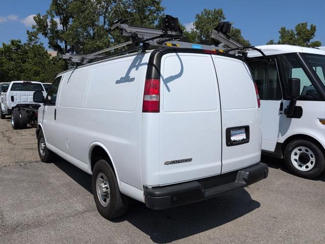 2020 Chevrolet Express Cargo RWD 2500 Regular Wheelbase WT
