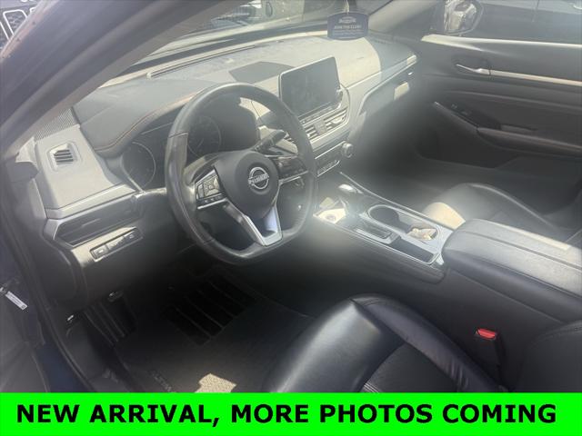 2023 Nissan Altima SR FWD