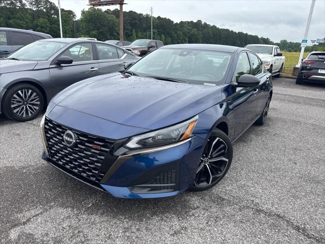 2023 Nissan Altima SR FWD