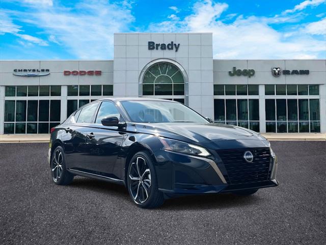 2025 Nissan Altima SR FWD