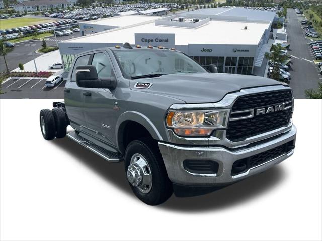 2024 RAM 3500 Chassis Tradesman/SLT/Laramie/Limited