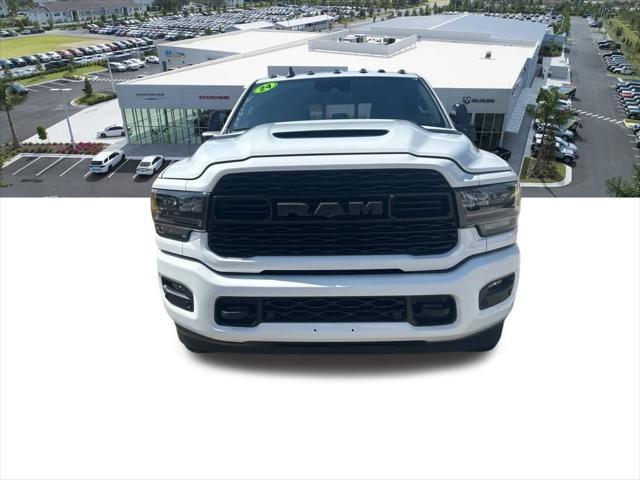 2024 RAM 3500 Limited Mega Cab 4x4 64 Box