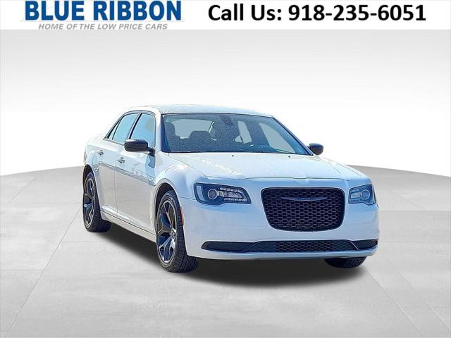 2023 Chrysler 300 Touring 2023 Chrysler 300 Touring