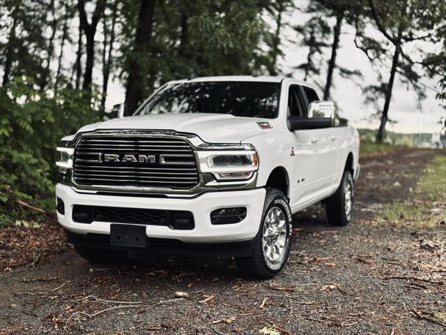 2024 RAM 2500 Laramie Crew Cab 4x4 64 Box