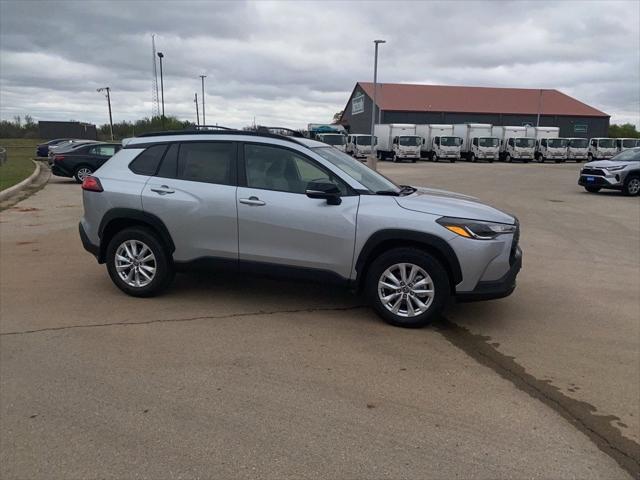 2025 Toyota Corolla Cross LE 2025 Toyota Corolla Cross LE