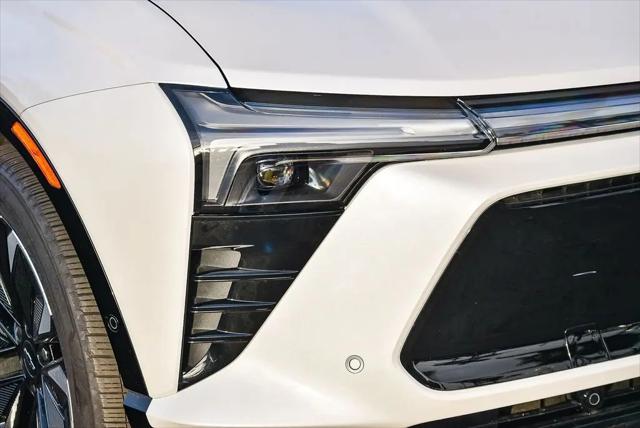 2025 Chevrolet V Blazer eAWD RS