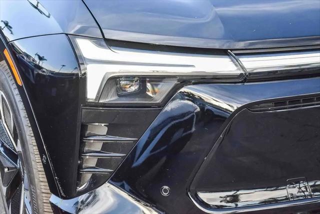2025 Chevrolet V Blazer eAWD RS