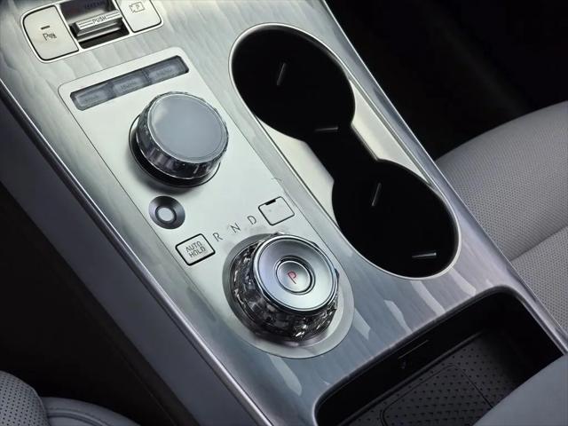 2026 Genesis GV70 Standard