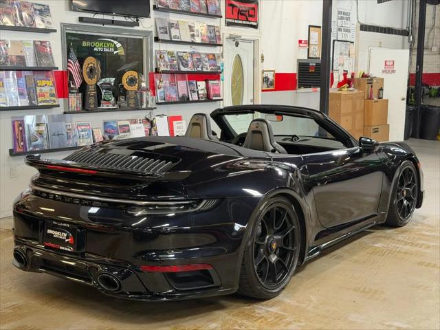 2021 Porsche 911 Turbo S Cabriolet