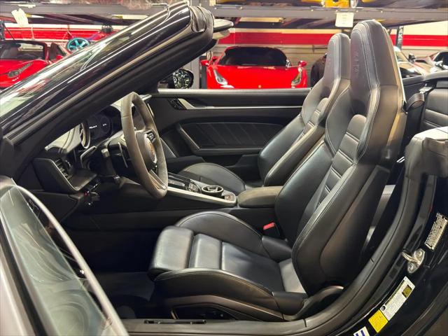 2021 Porsche 911 Turbo S Cabriolet