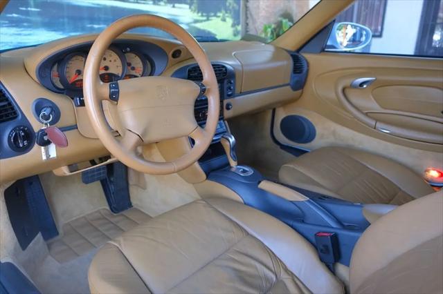 1999 Porsche 911 Carrera