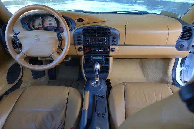 1999 Porsche 911 Carrera