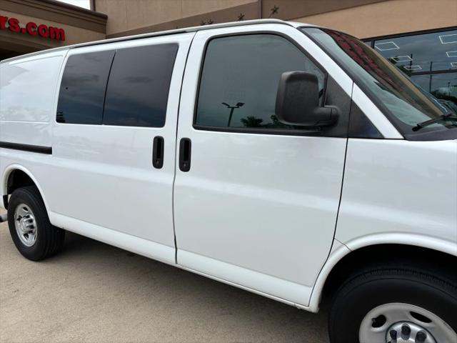 2017 Chevrolet Express Work Van