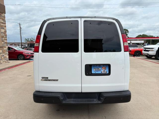 2017 Chevrolet Express Work Van