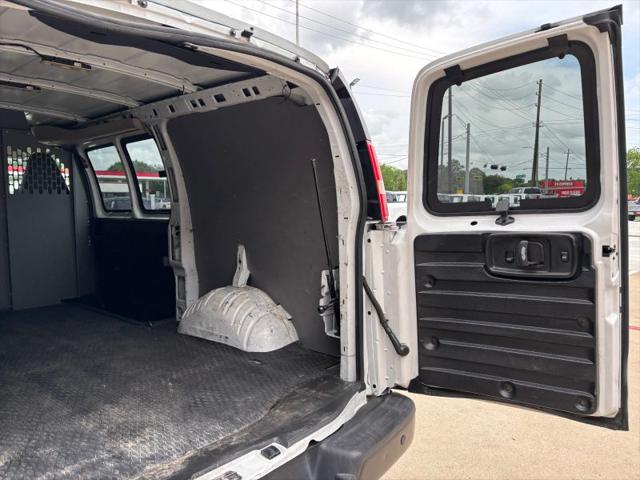 2017 Chevrolet Express Work Van