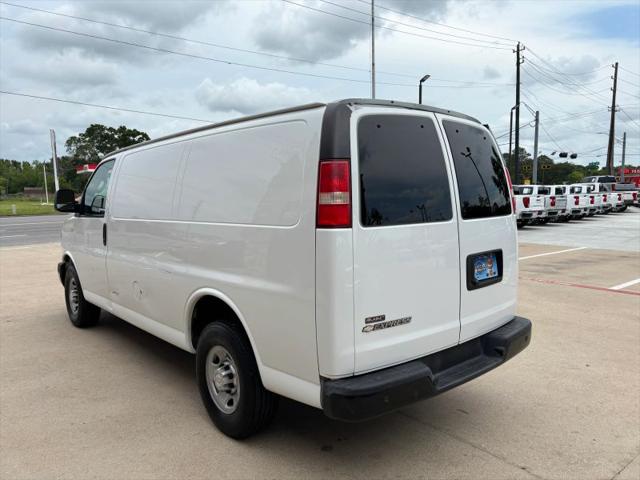 2017 Chevrolet Express Work Van