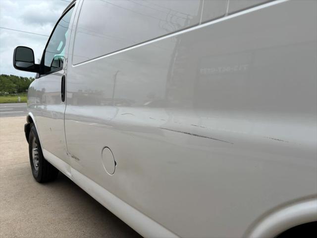 2017 Chevrolet Express Work Van