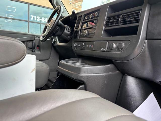 2017 Chevrolet Express Work Van