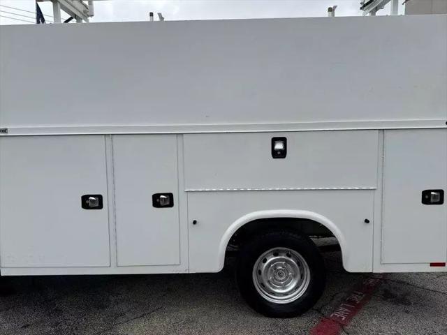 2019 Ford Transit Cutaway 350