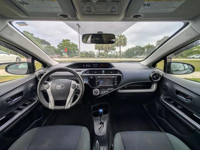 2015 Toyota Prius c One