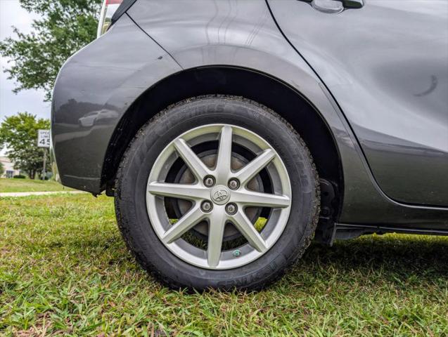2015 Toyota Prius c One