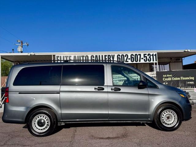2022 Mercedes-Benz Metris Base