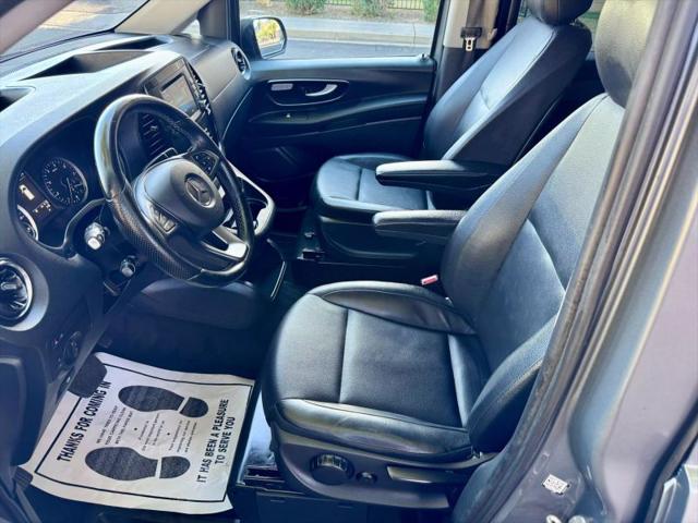 2022 Mercedes-Benz Metris Base