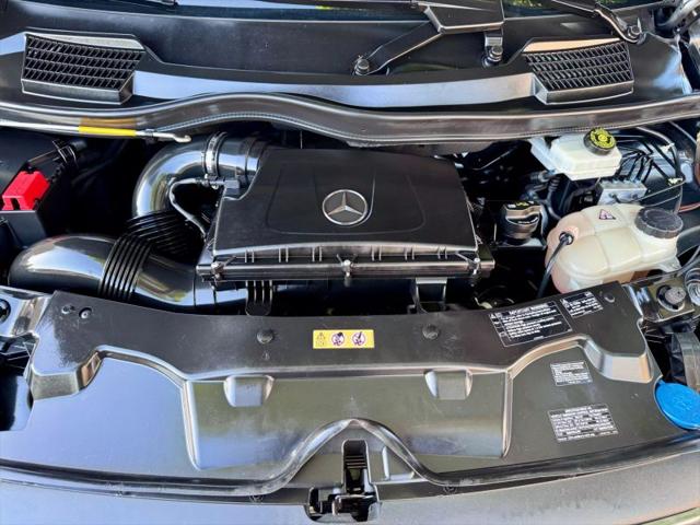 2022 Mercedes-Benz Metris Base