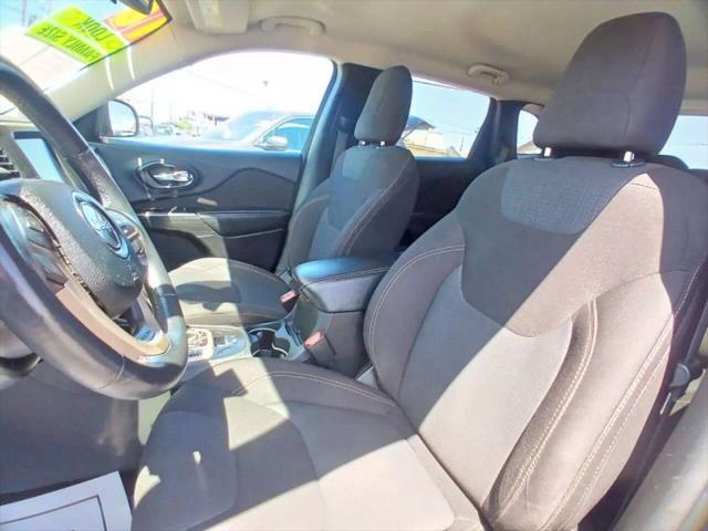 2016 Jeep Cherokee Latitude