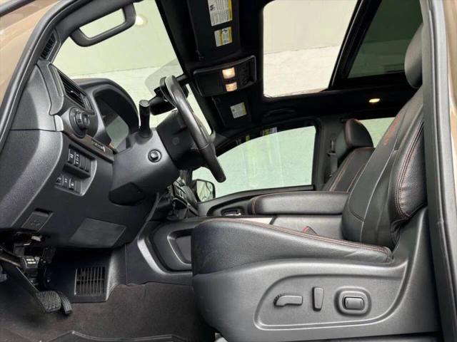 2020 Nissan Titan Crew Cab PRO-4X 4x4
