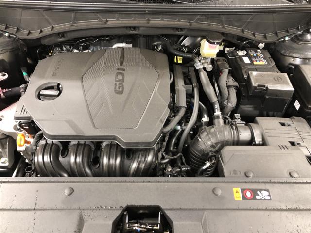 2025 Hyundai Santa Cruz SE