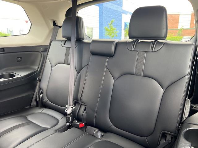 2023 Honda Pilot AWD EX-L 8 Passenger