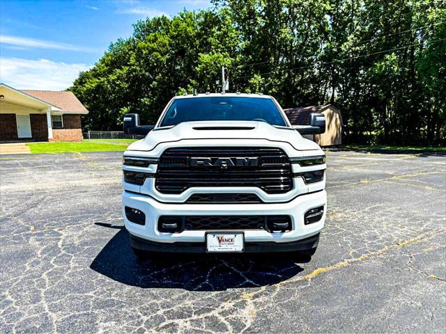 2025 RAM Ram 3500 RAM 3500 LARAMIE MEGA CAB 4X4 64 BOX