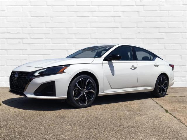 2024 Nissan Altima SR FWD