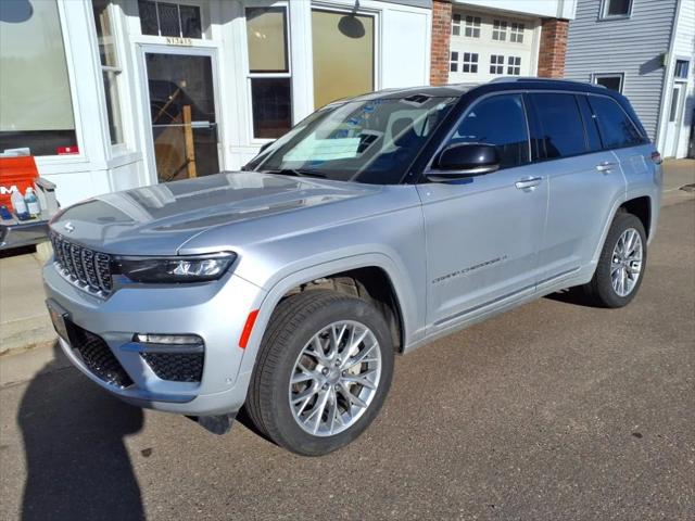 2023 Jeep Grand Cherokee Summit 4x4