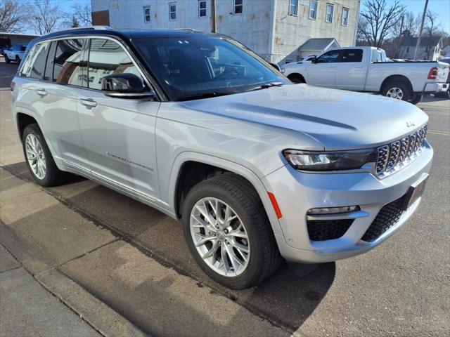 2023 Jeep Grand Cherokee Summit 4x4