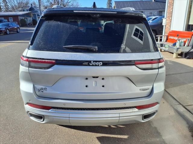 2023 Jeep Grand Cherokee Summit 4x4