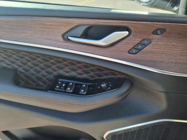 2023 Jeep Grand Cherokee Summit 4x4