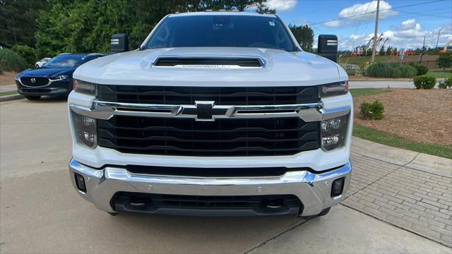 2025 Chevrolet Silverado 2500HD 4WD Crew Cab Standard Bed LT