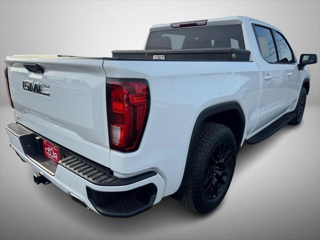 2023 GMC Sierra 1500 4WD Crew Cab Short Box Elevation with 3SB