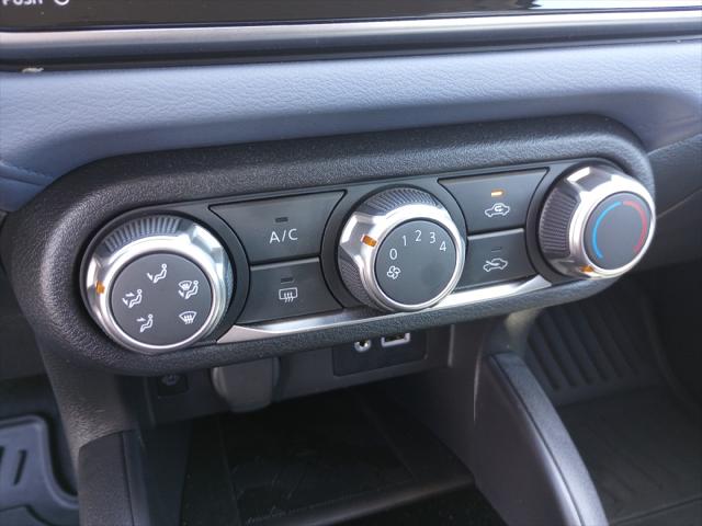 2024 Nissan Versa 1.6 SV