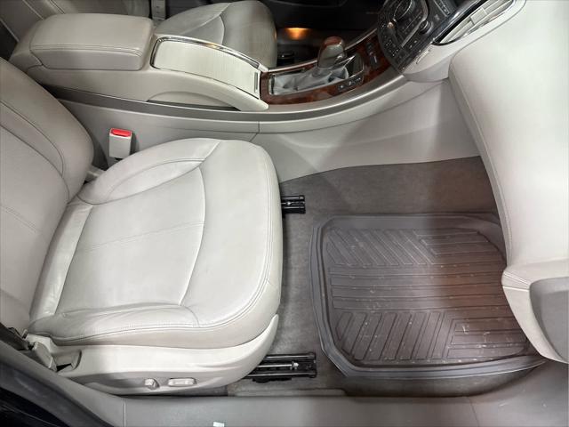 Used 2011 Buick LaCrosse For Sale in Wilmington, OH