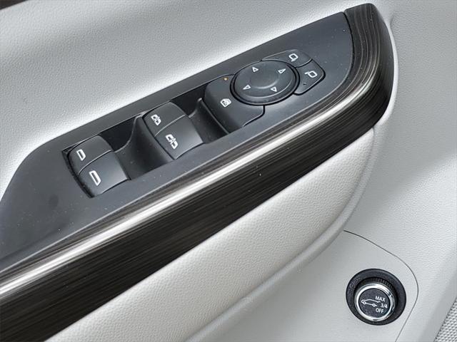 Used 2023 GMC Acadia For Sale in Waterford Twp, MI
