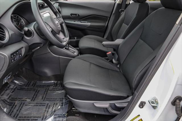 2025 Nissan Kicks S