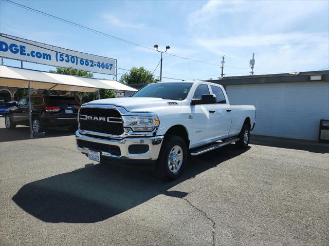 2020 RAM 2500 Tradesman Crew Cab 4X4 8 Box