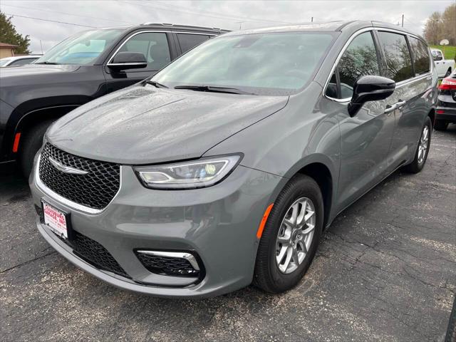 2025 Chrysler Pacifica PACIFICA SELECT