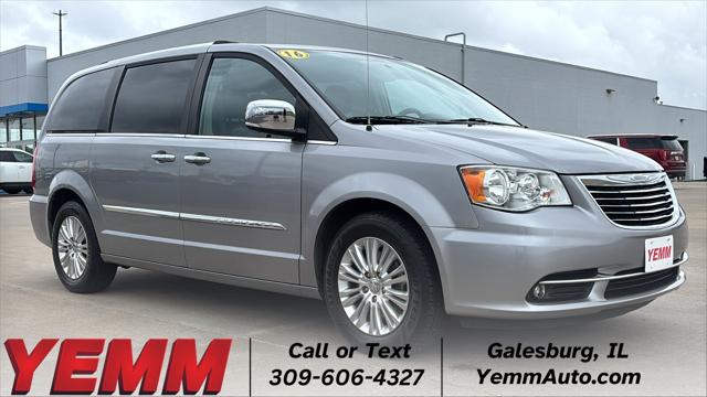 2016 Chrysler Town and Country Limited