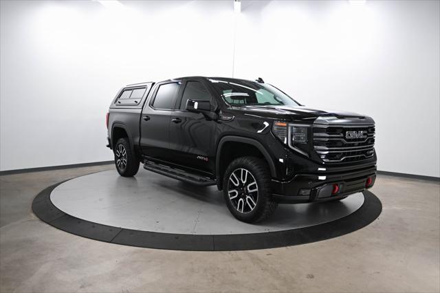 2024 GMC Sierra 1500 4WD Crew Cab Short Box AT4