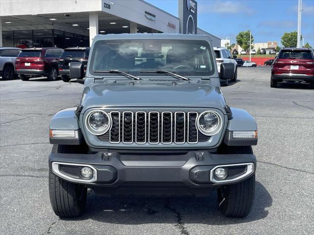 2024 Jeep Wrangler 4-Door Sahara 4x4