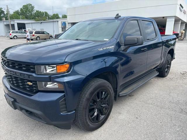 2021 Chevrolet Silverado 1500 2WD Crew Cab Short Bed Custom